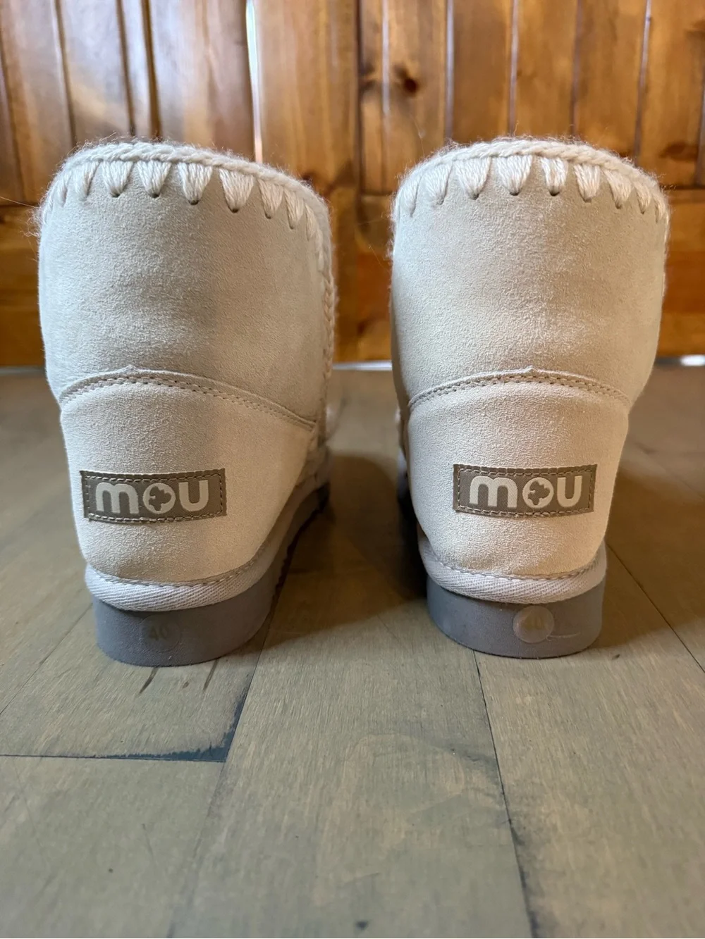 Mou Eskimo 18 - Brand New